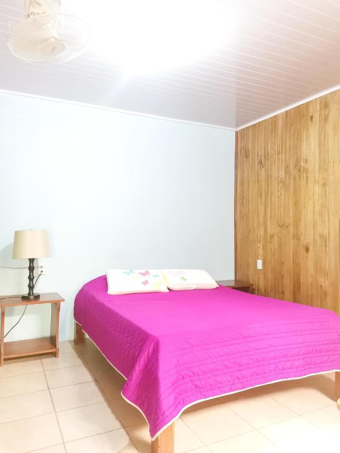 Drakes Bay Casita Happy Feet And Tours Corcovado酒店 外观 照片