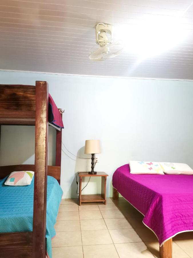 Drakes Bay Casita Happy Feet And Tours Corcovado酒店 外观 照片
